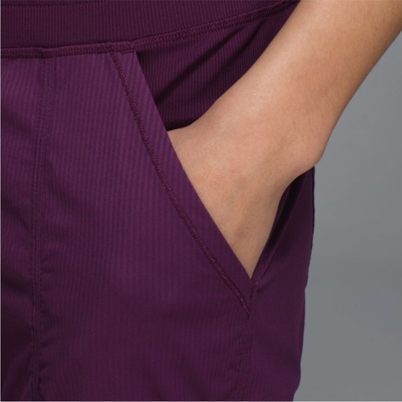 Lululemon street to studio pant ll - Women’s - Picture 12 of 12